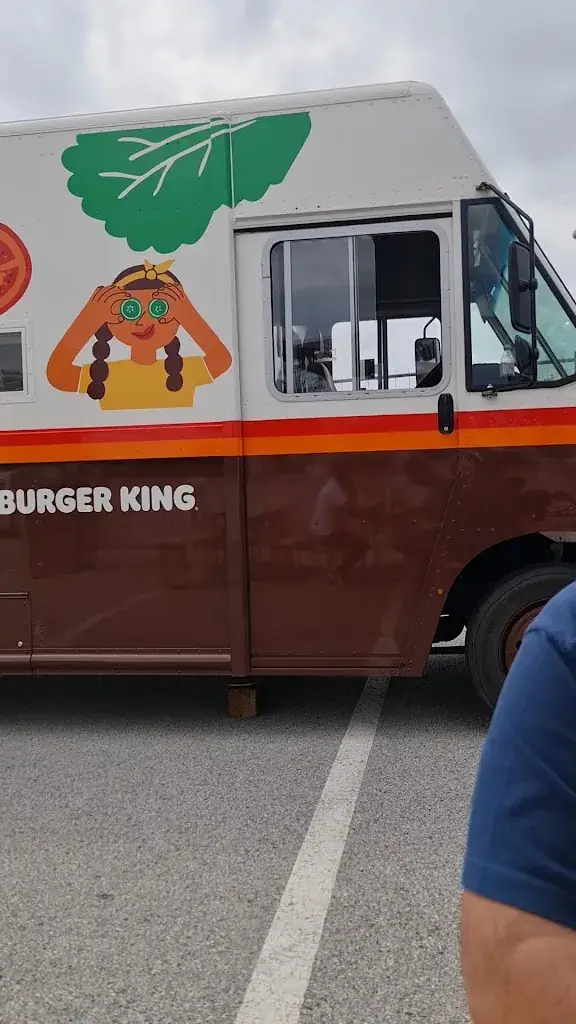 Kath Kelly_Burger King_Politischer Bezirk Oberwart_avis