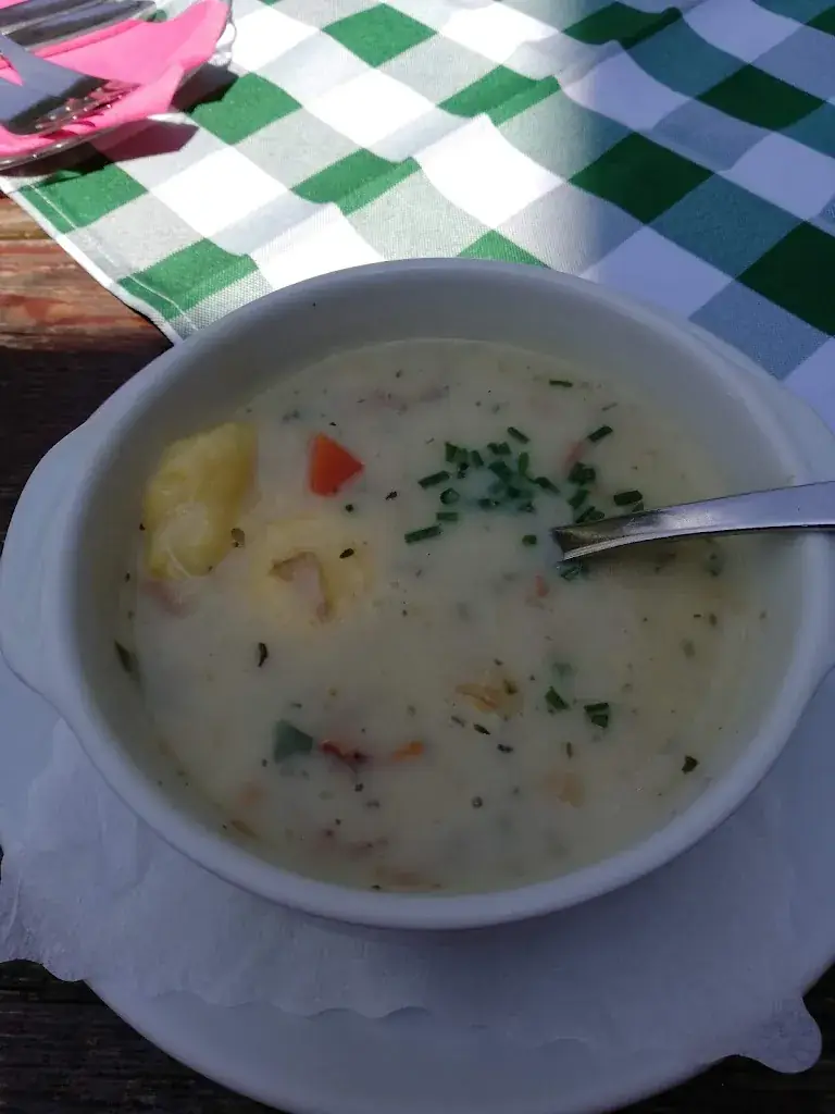 Gabriele Tietze_Gasthaus Lenzbauer_Gressenberg_review