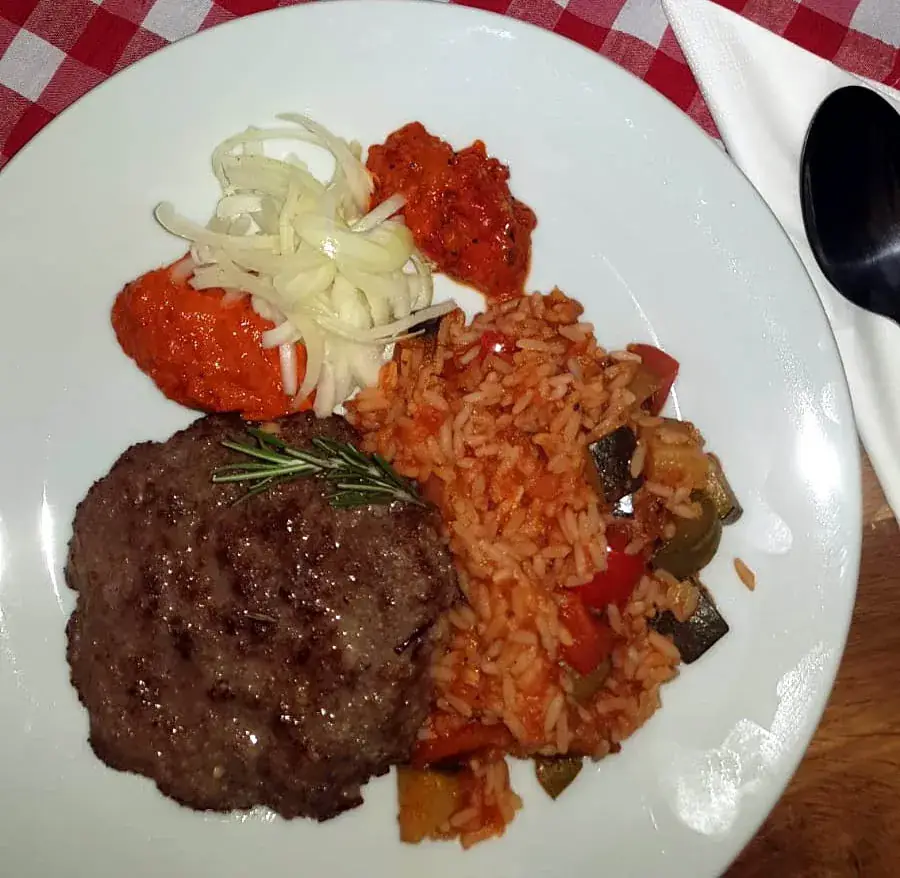 Horst MC_Dolly Bell_Geidorf_recensione