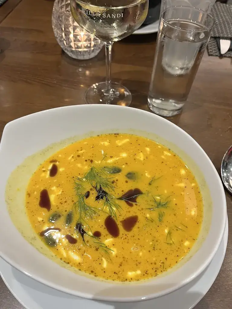 Ludovit Tóth_Gotthardt's Bank_Politischer Bezirk Oberwart_review