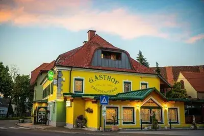 Gasthof Wulz restaurant in Großlobming