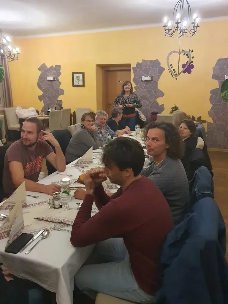 Susanne Hirnjak_Langensiepenstüberl_Gösting_review