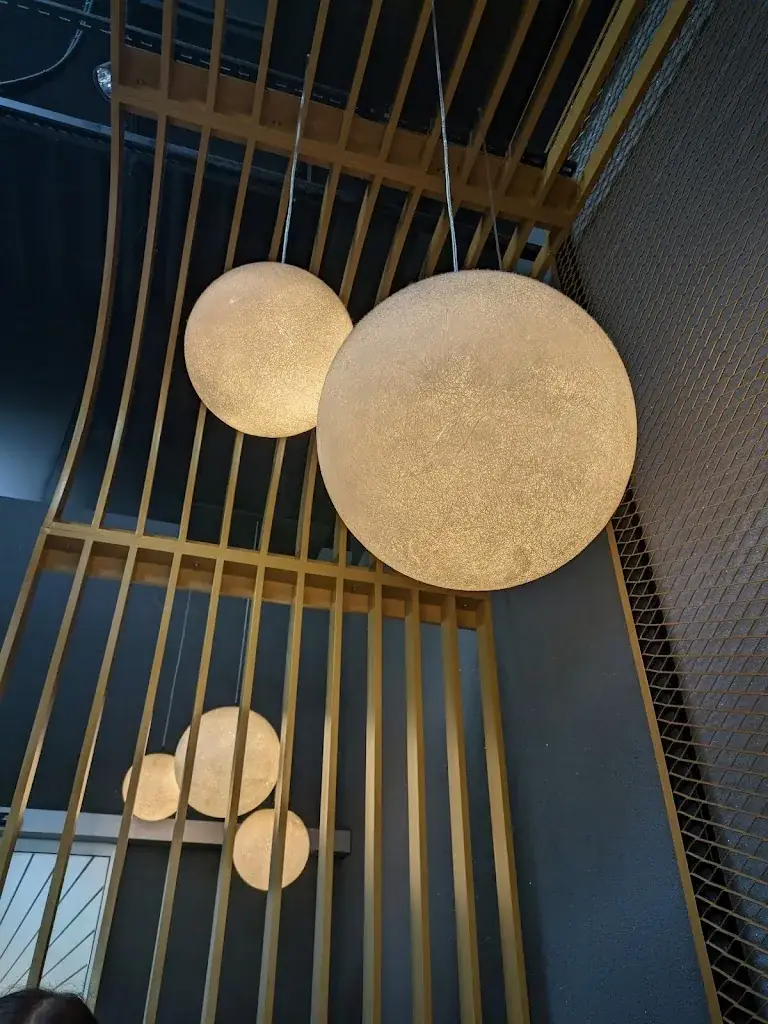 Jyothish Atheendran_MOMODA_Gösting_review