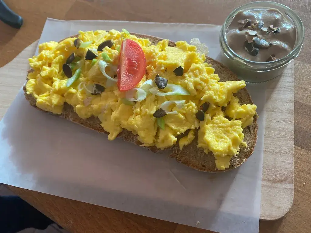 Menu_F & H Pachinger vineyard_Sankt Georgen am Leithagebirge_immagine_9