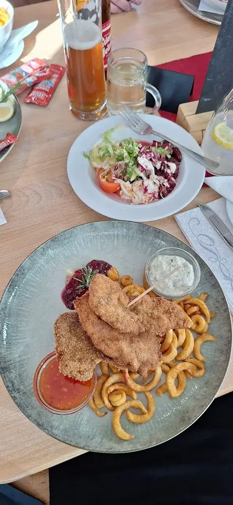 Alexandra Maier_F & H Pachinger vineyard_Sankt Georgen am Leithagebirge_recensione