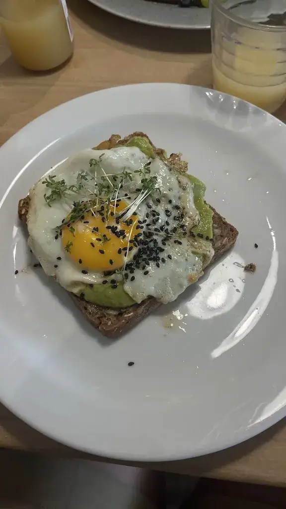 Dani PR_MARTIN AUER_Gösting_recensione