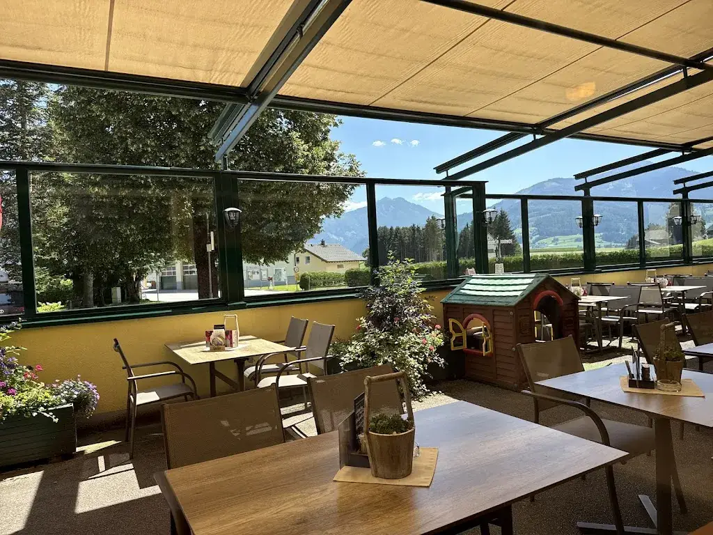 Ulf Bunde_Restaurant Häuserl im Wald_Großsölk_recensione