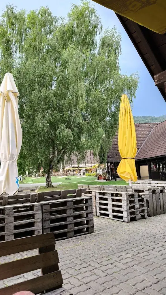 Gerald Gerdenitsch_Hartl am See_Hartl_avis