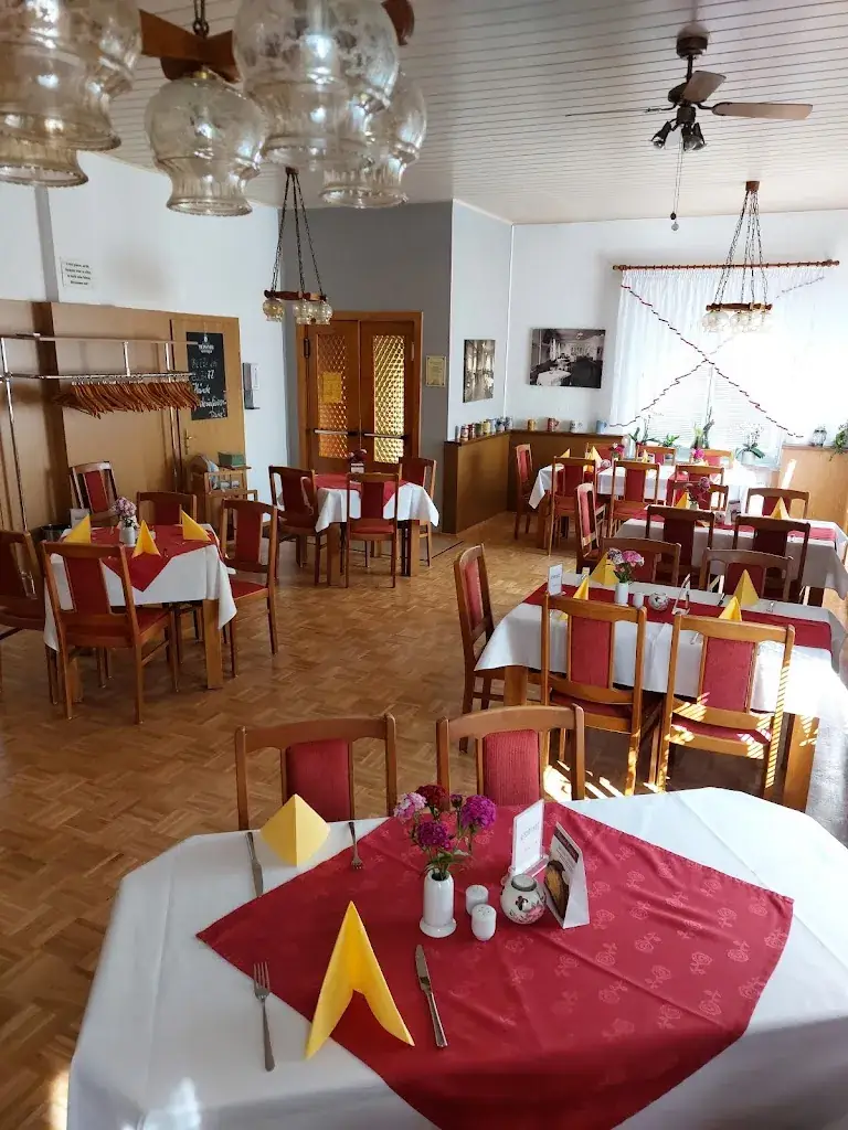 Gaststätte Bergschlößchen_Hartmannsdorf_slider_image_1