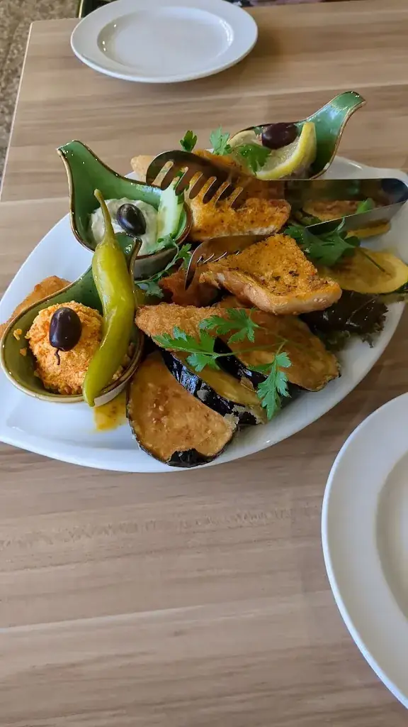 Davide Russo_Korfu-Hartmannsdorf _Hartmannsdorf_review