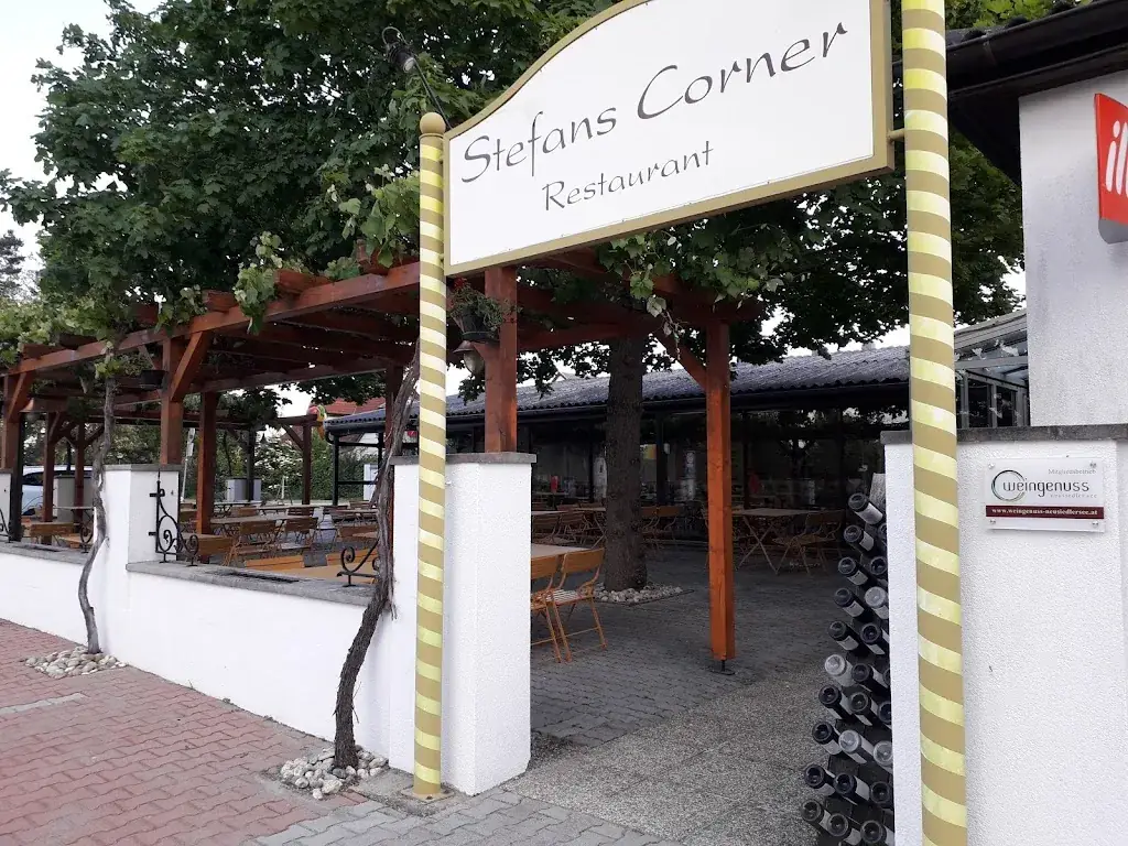 Stefans Corner Restaurant Baráth Dezsi_Sankt Andrä am Zicksee_slider_image_1