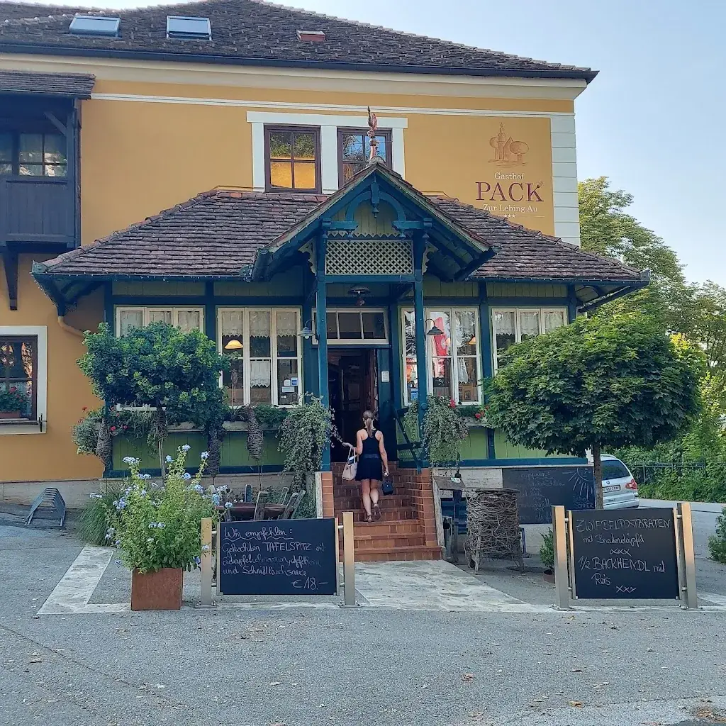 Sarah Mendlik_Gasthof Pack 