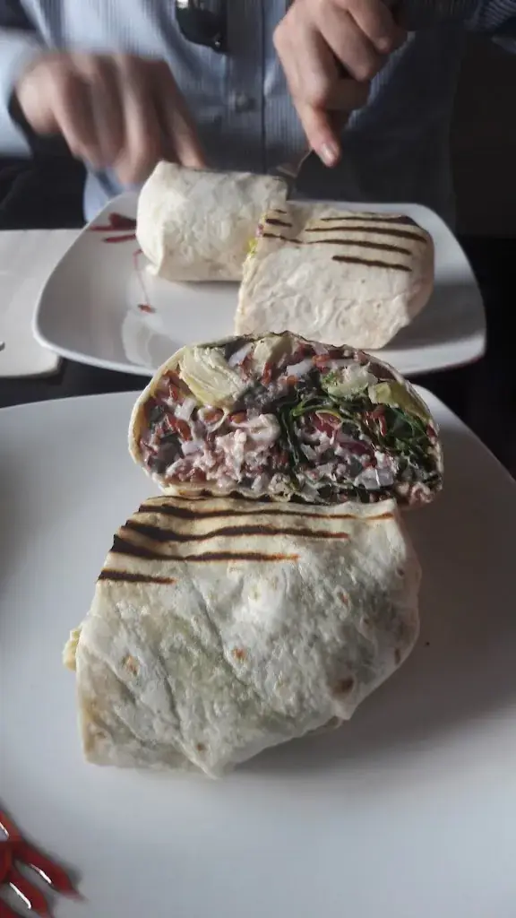 Beatriz Perales Chavernas_Food House_Haus_review