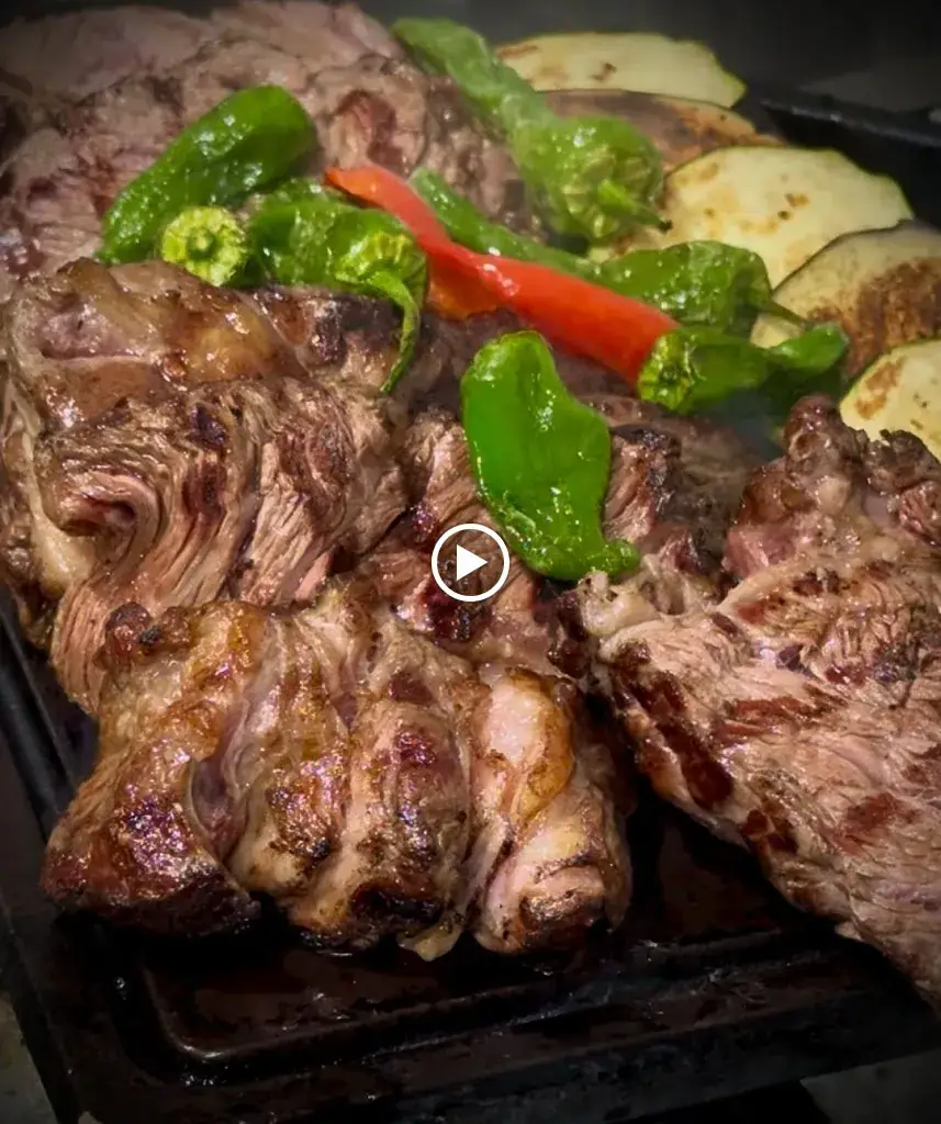 Las Brasas de Vulcano_Haus_slider_image_2