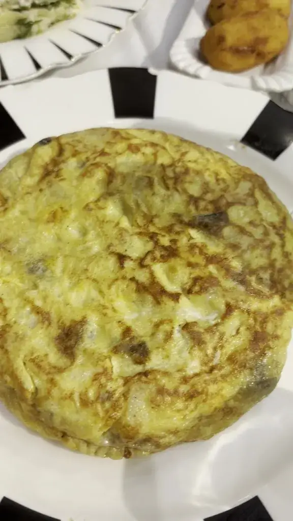 Linda C._Cristina Oria Restaurante & Tienda Gourmet_Haus_review