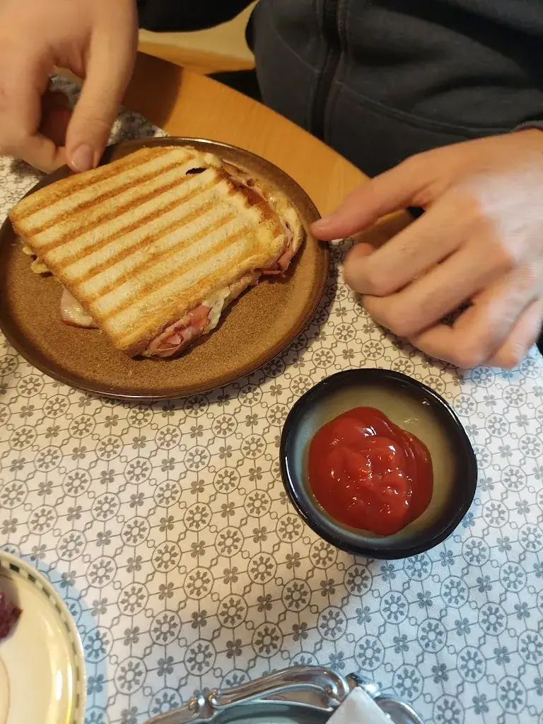 Menu_Cafe 's Morcherl_Hirnsdorf_immagine_4