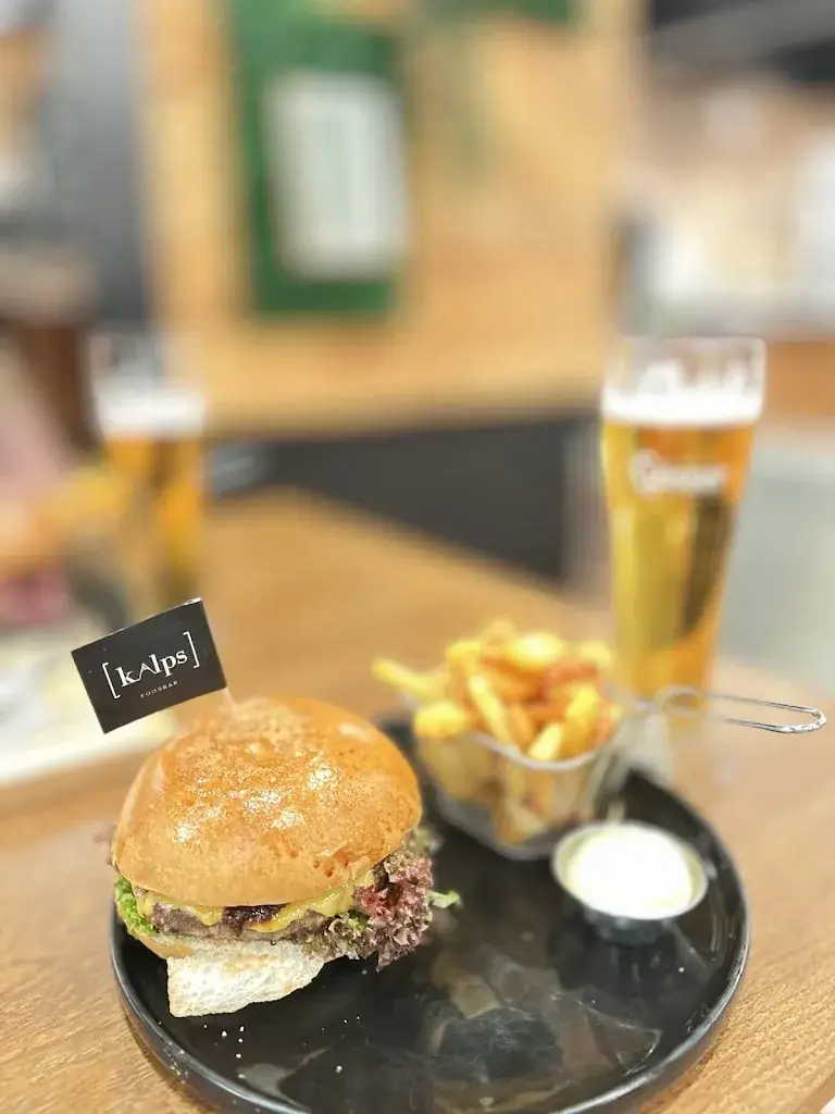 kAlps Foodbar - Bar & Grill_Haus im Ennstal_slider_image_3