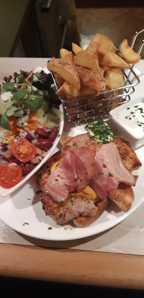 Menu_Pizzeria und Kegelbahn Haus_Haus im Ennstal_image_5