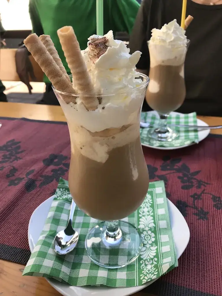 Urs Hilleke_Die Remise_Haus im Ennstal_review