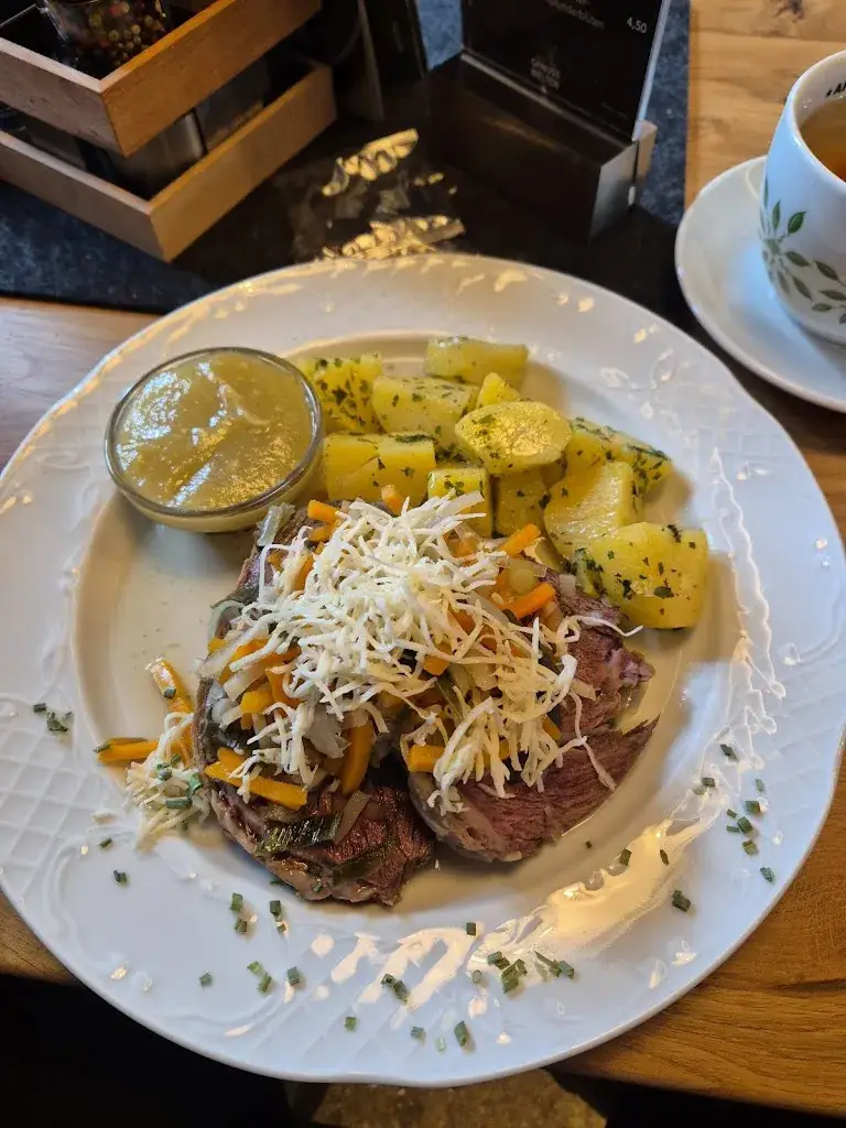 Menu_d'Genussalm by Alpine Genusswelten_Haus im Ennstal_immagine_9