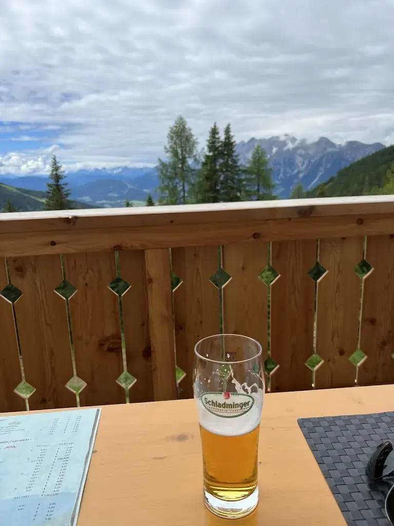 Daniel F (Danne)_d'Genussalm by Alpine Genusswelten_Haus im Ennstal_recensione