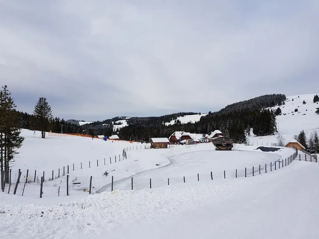 Tanja Saul_Almwirtshaus HOLDAHÜTT`N_Hohenau an der Raab_review