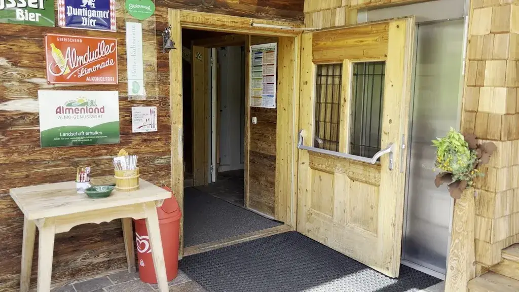 Almwirtshaus HOLDAHÜTT`N_Hohenau an der Raab_slider_image_2