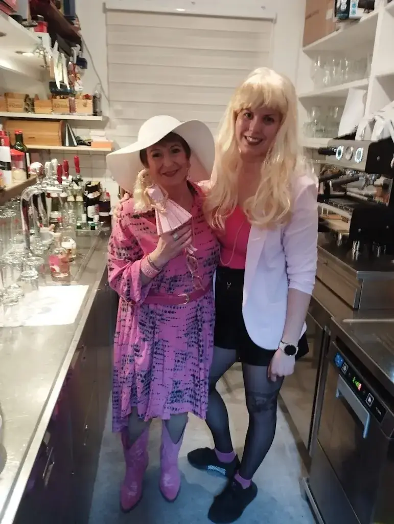 Anna Dworak_Zum Obermüller_Hetzendorf_avis