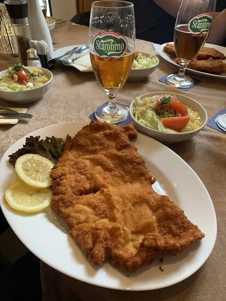 Aneta Magdalena Czechowska_Gasthaus Zur Edith_Hetzendorf_review