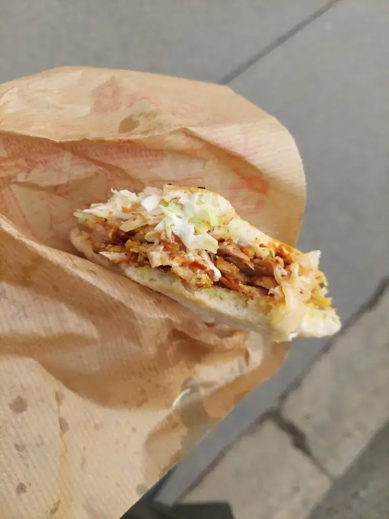 Dönertester Wien_Menzil Kebap&Pizza&Pide_Hetzendorf_recensione