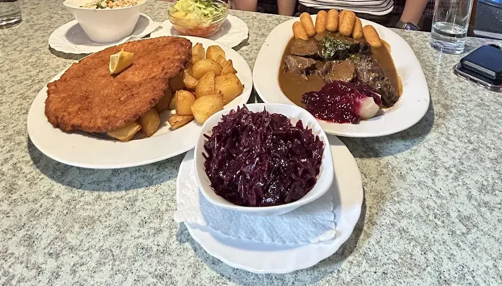 Ion Voyager_Zipfer-Eck_Hetzendorf_recensione