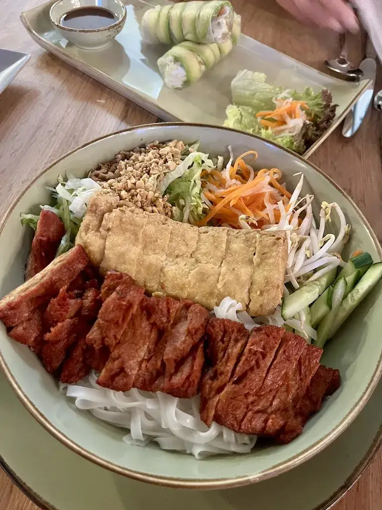 Kiana Wilson_Vinavegana_Hetzendorf_avis