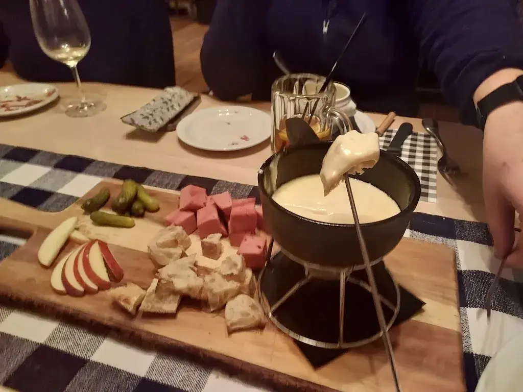 maureen guerin_Ze Wine Bar at Jägerberg Beer Hall and Alpine Tavern_Jagerberg_review