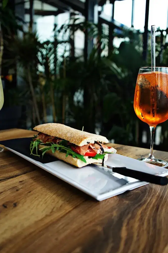 Menu_OLD TOM‘S Café & Bar_Sankt Margarethen im Burgenland_image_1