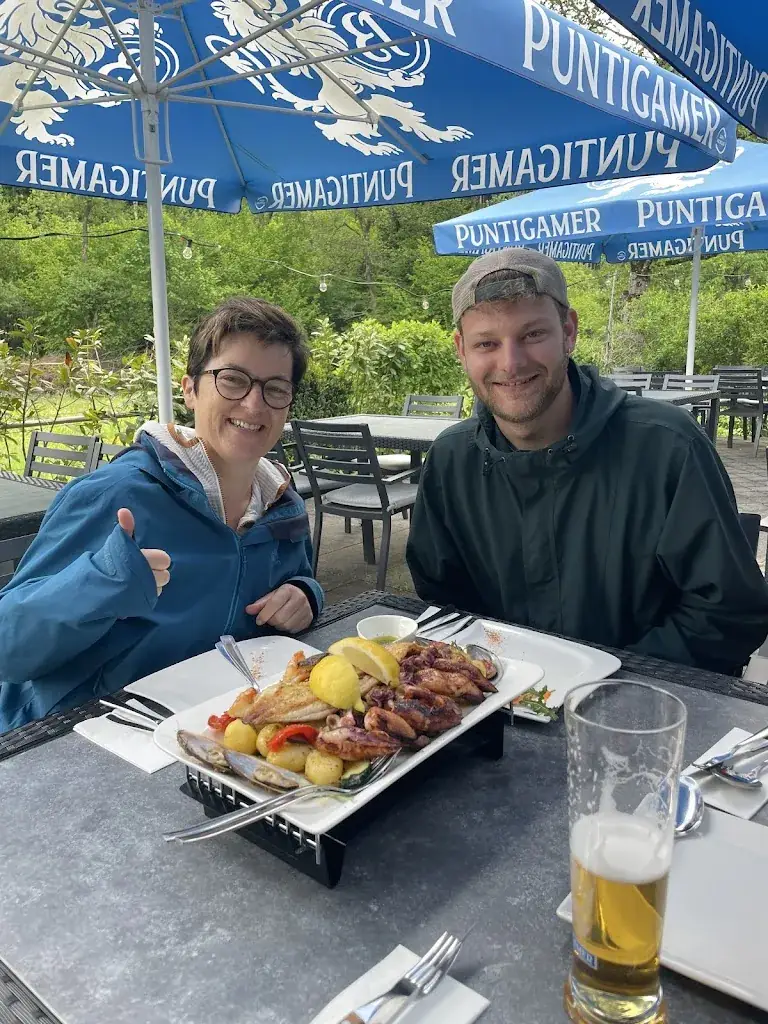 Vereinigte Theaterbühnen Vulkanland_La Taverna zum Hexenkessel_Kainbach_recensione