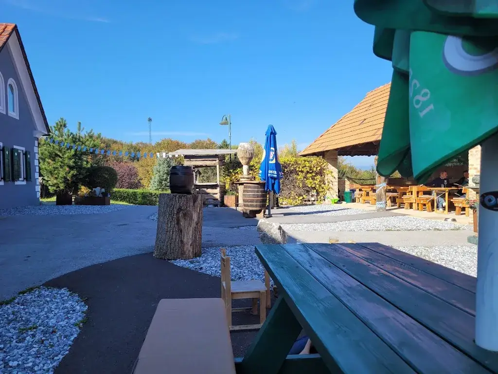 Stefan Rud_Landgasthaus Hirschenhof_Kainbach_recensione