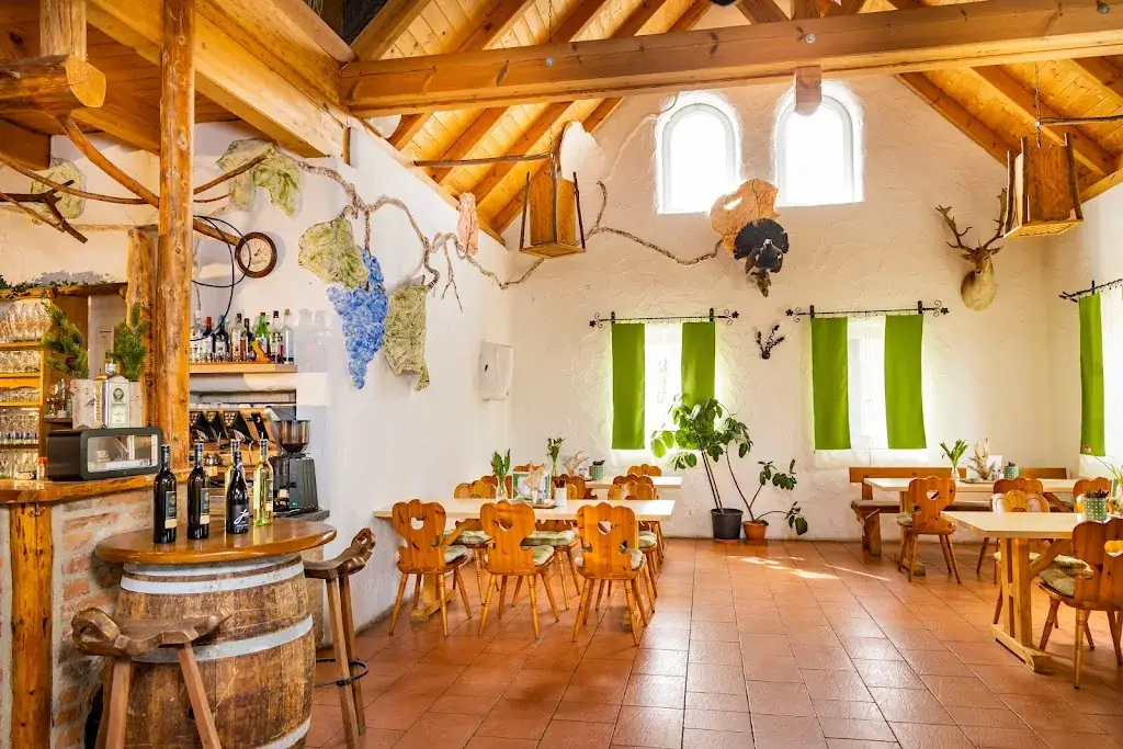 Landgasthaus Hirschenhof restaurant à Kainbach