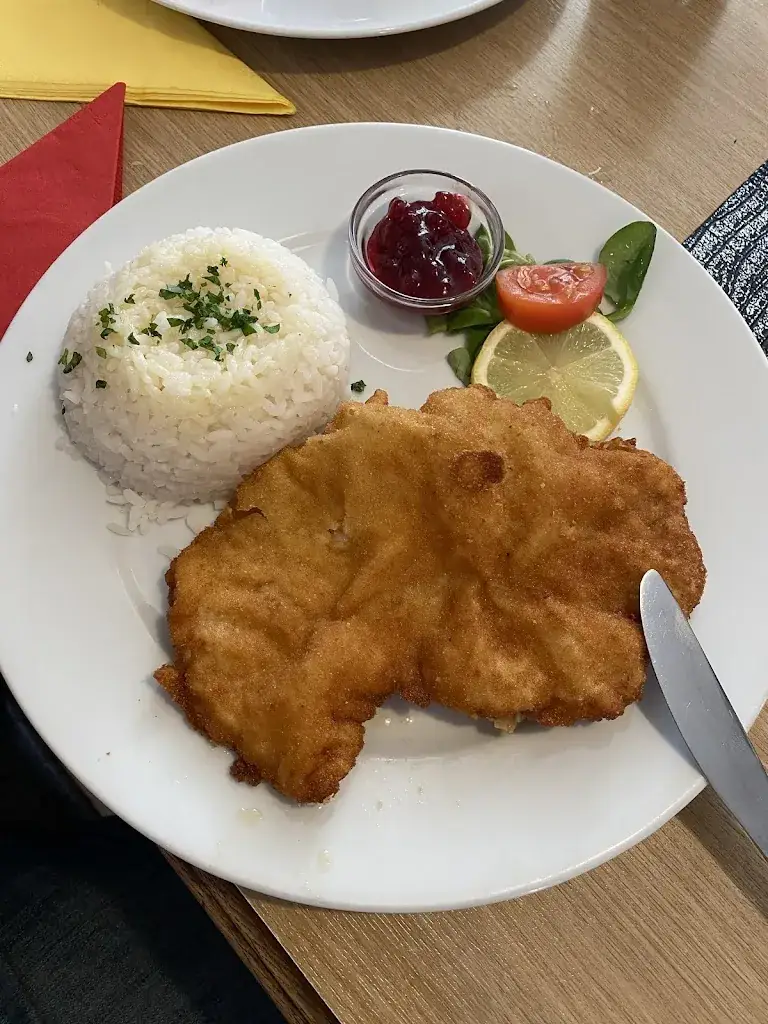 Maria Boltenko_Wirtshaus & MusiWirt ANBAUER_Hönigsberg_review