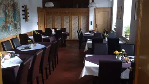 Wirtshaus & MusiWirt ANBAUER ristorante a Hönigsberg