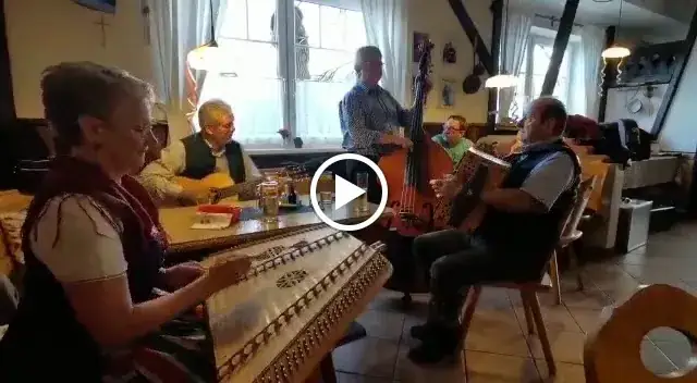 Wirtshaus & MusiWirt ANBAUER_Hönigsberg_slider_image_2