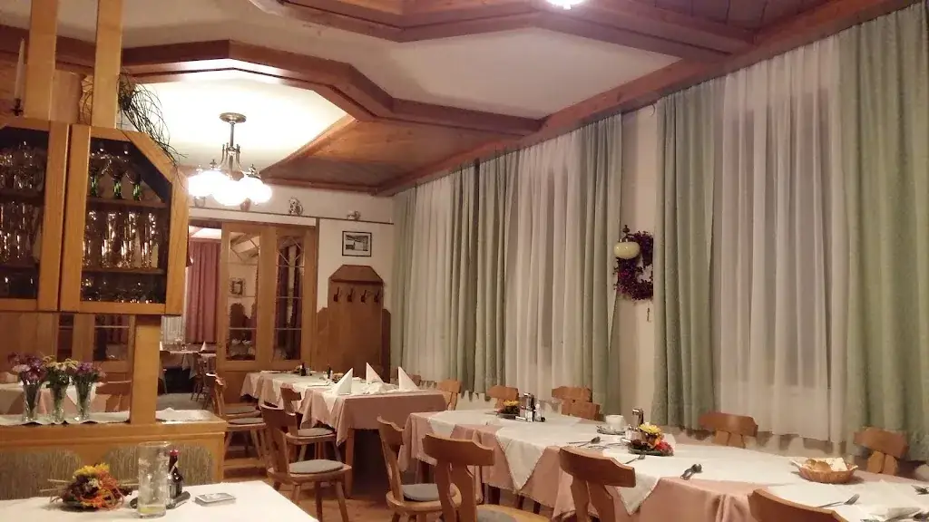 Rallis Retelas_Gasthof Lendl_Hönigsberg_recensione