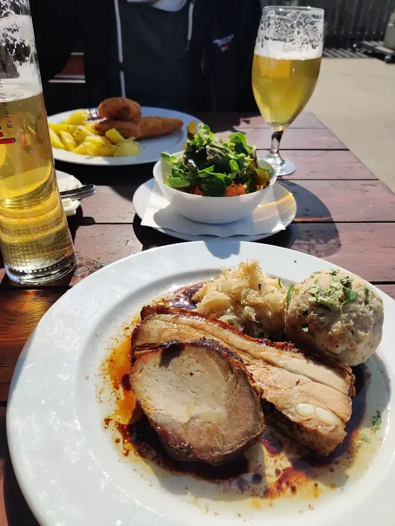 Sylvia Kleeblatt_Granitzbauer_Hönigsberg_review