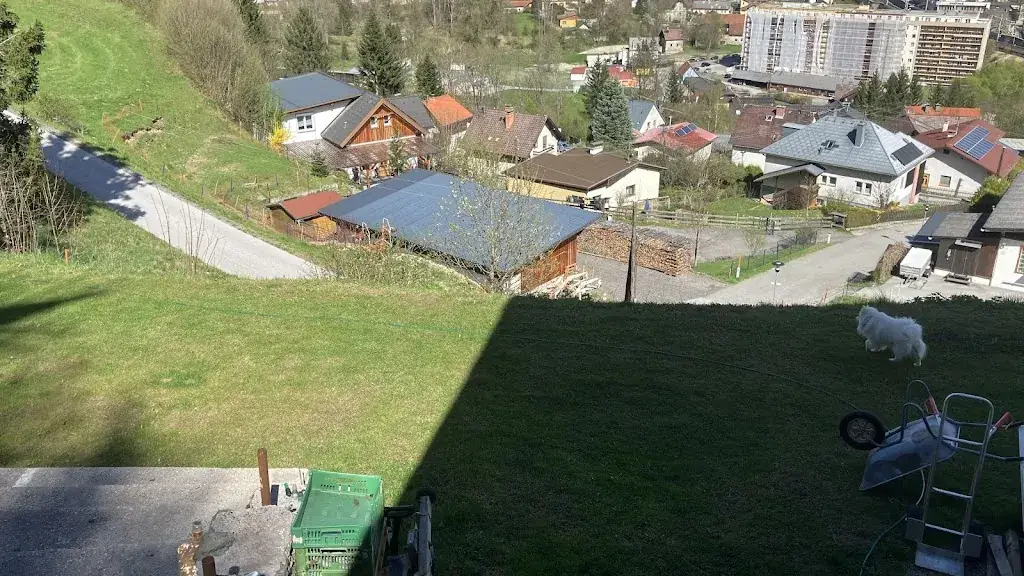 Zsolt Puskás_Lambach Villa_Hönigsberg_avis