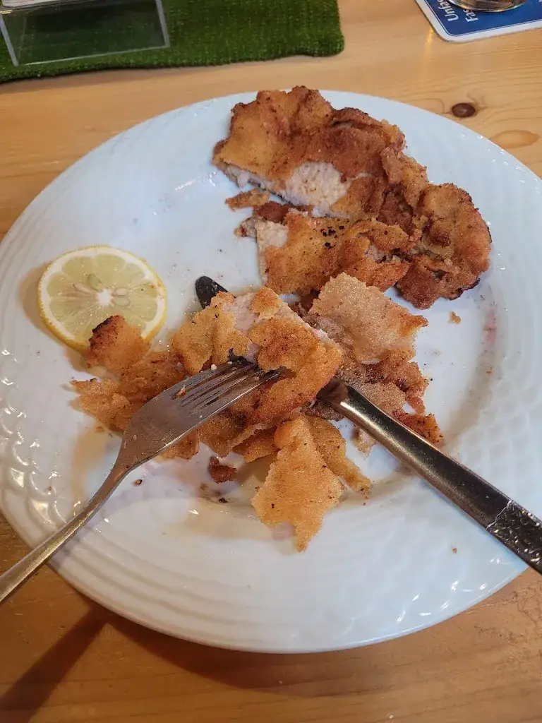 Peter Balogh_Gasthaus Kurvenstüberl_Hönigsberg_avis