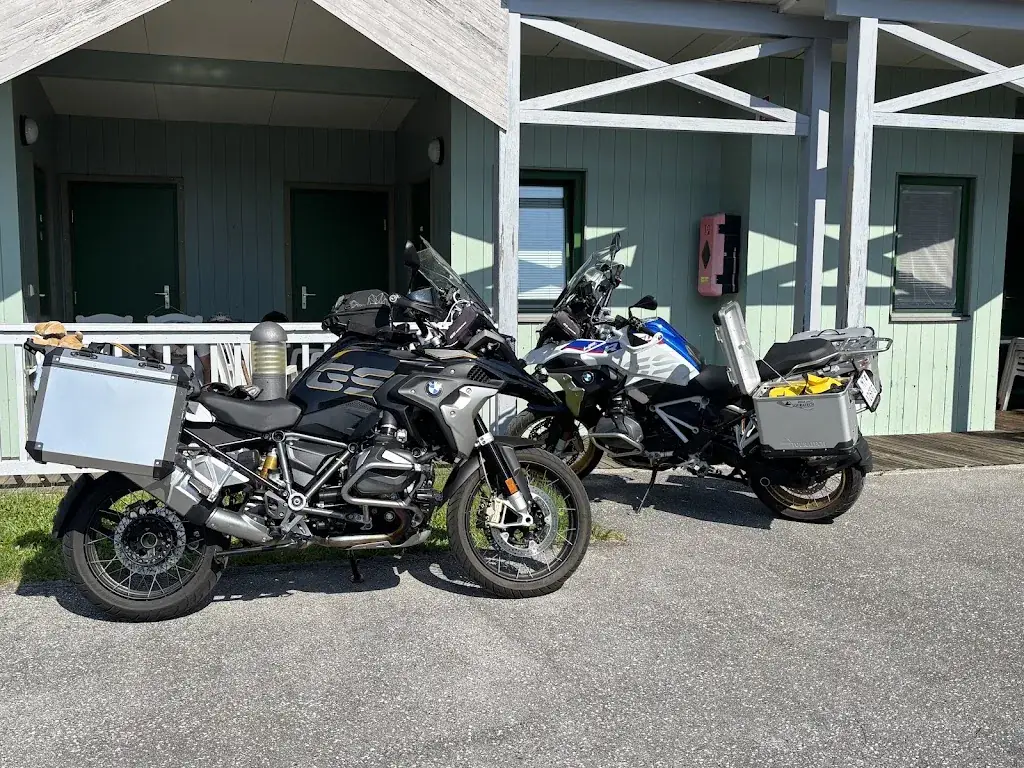 Radík Topík_Sowieso_Hönigsberg_review