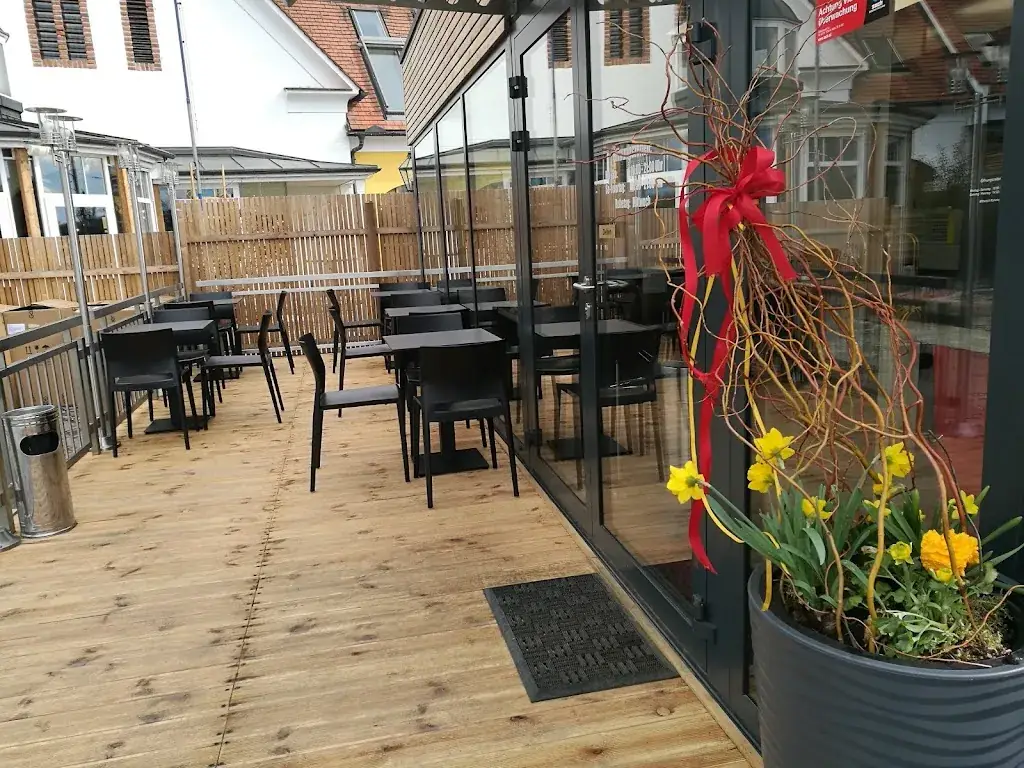 yalla kebab&pizza restaurant à Kaindorf