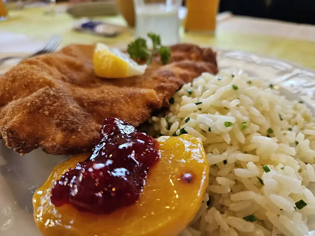 Rasthaus Herbert Steinbauer restaurant à Kaindorf