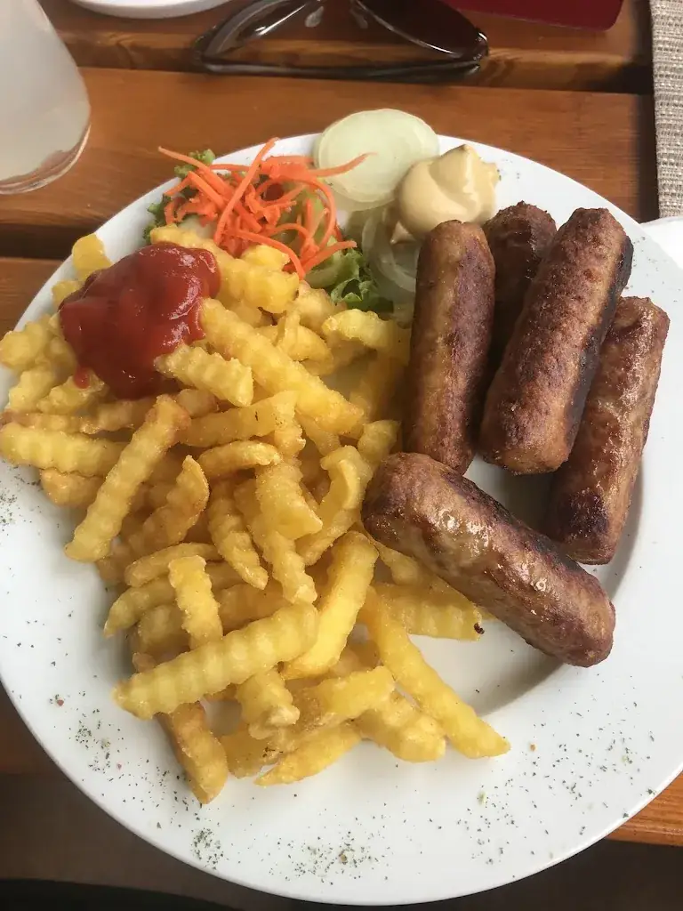 Kevin Dietrich_Grottenhofer Stub'n_Kaindorf_avis