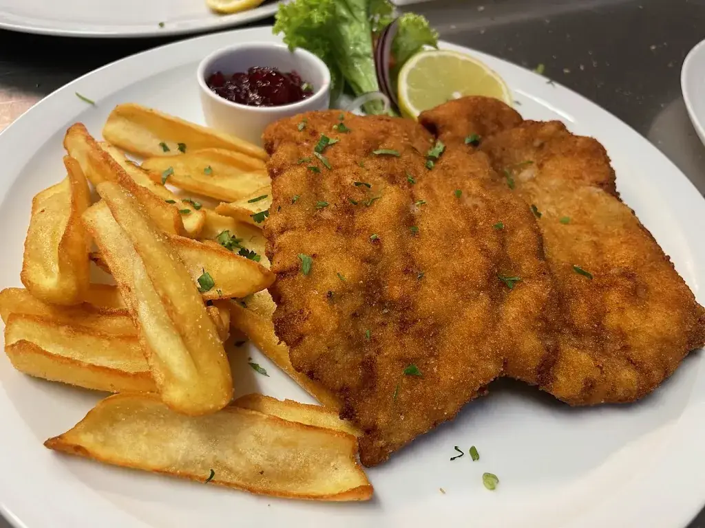 Pizzeria Traktoria Kapfenstein_Kapfenstein_slider_image_2