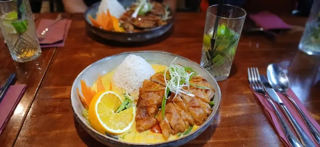 Niclas Arndorfer_Kyoto Sushi und Asian Cusine_Rudersdorf_review